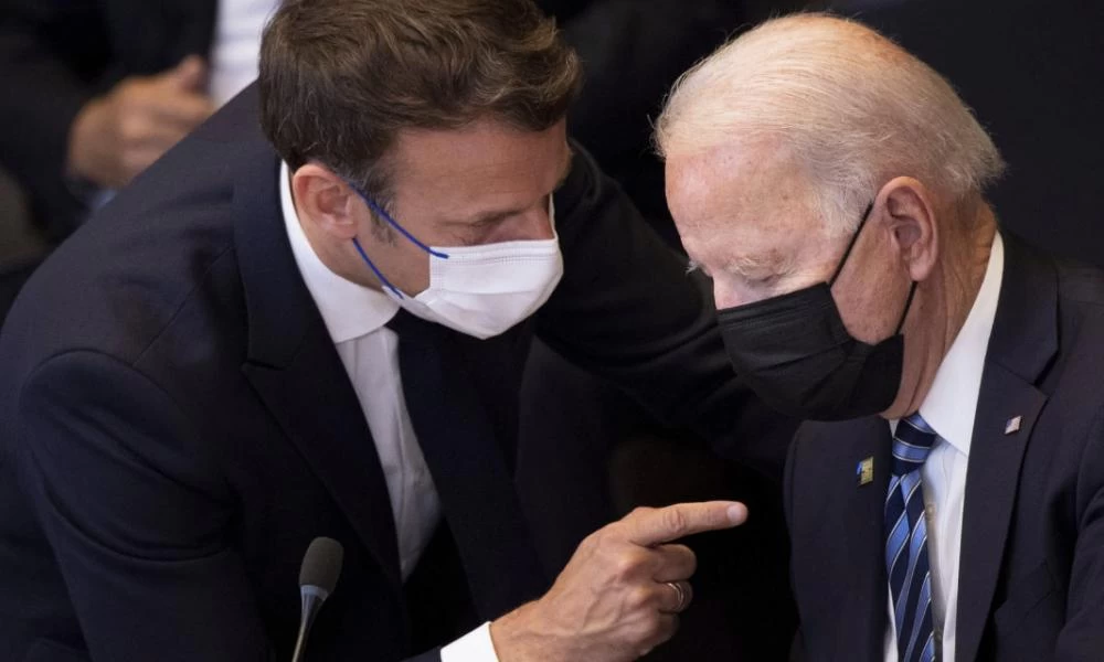 G20: Συνάντηση Μπάιντεν με Μακρόν και πάπα Φραγκίσκο-"Αμβλύνονται" οι αντιπαραθέσεις ΗΠΑ-Γαλλίας